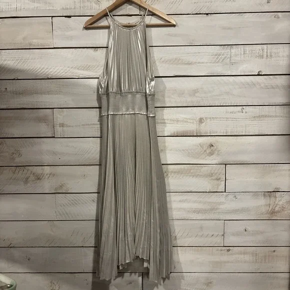 A.L.C Weston Pleated Midi Cocktail Dress Sz 6 Silver Metallic Sleeveless - Picture 1 of 11